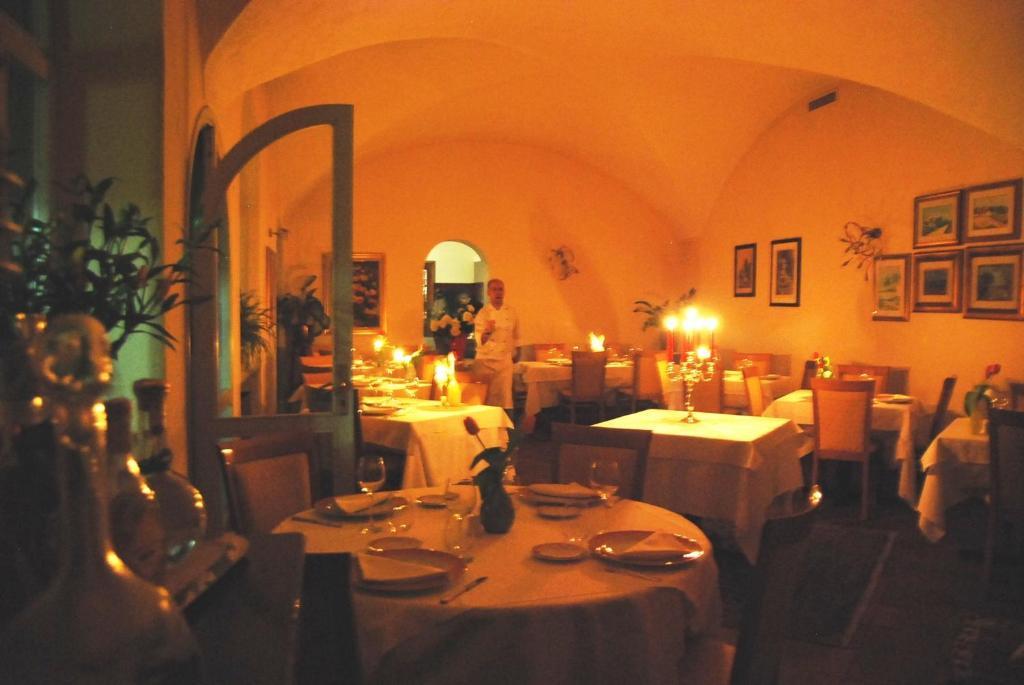 Albergo Della Torre Dal 1891 Trescore Balneario Exterior photo